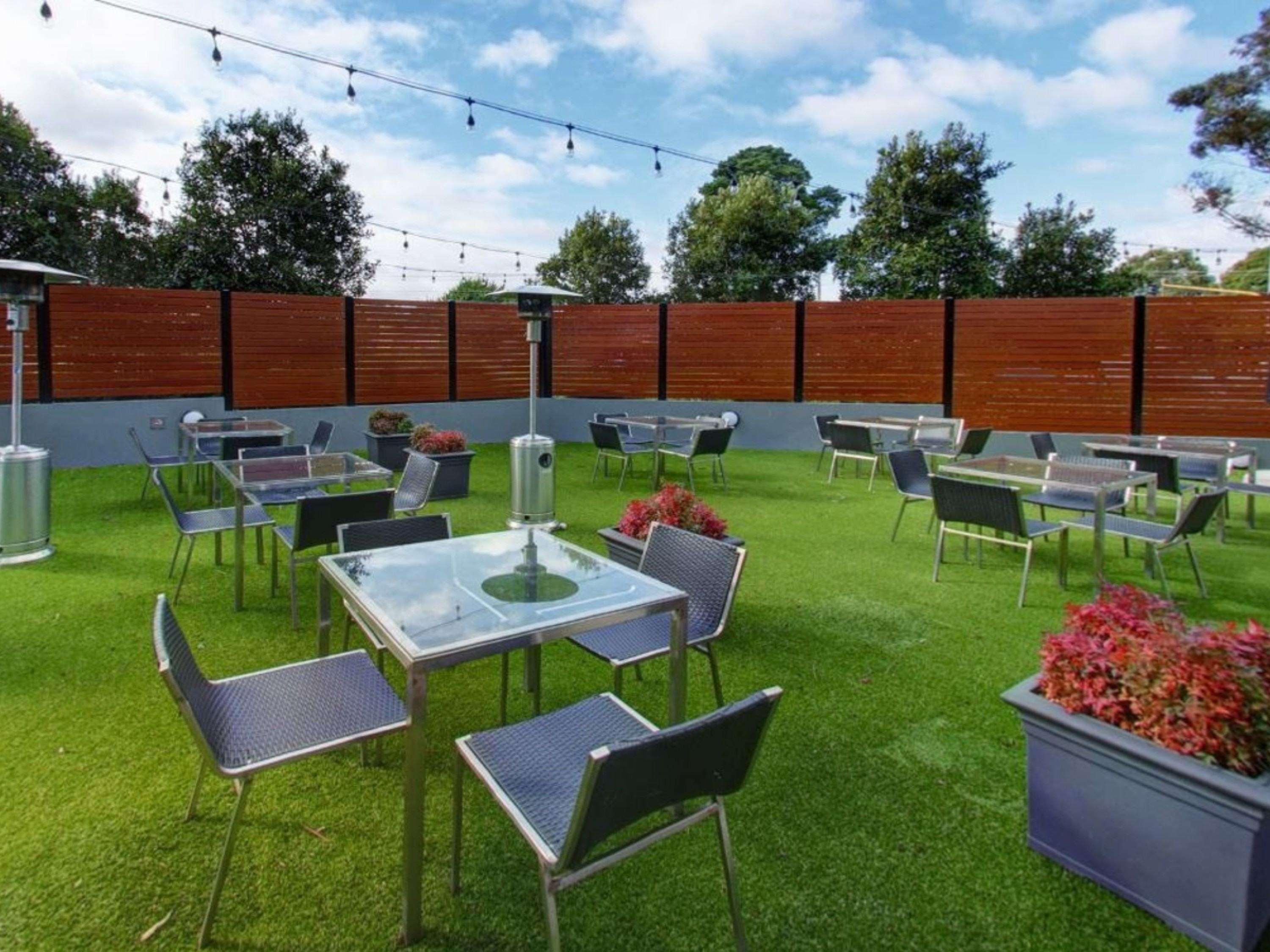 Ibis Melbourne - Glen Waverley Exterior foto